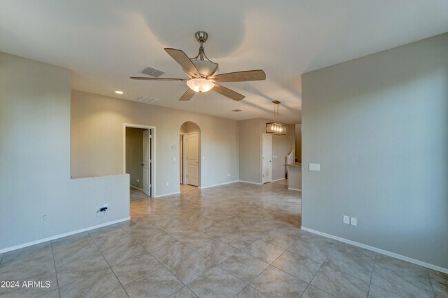 Building Photo - 14771 N 177th Ave