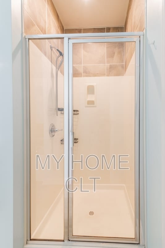 Building Photo - 8513 Loxton Cir