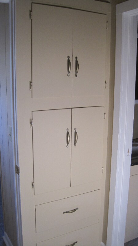 Building Photo - 2537 Laporte Ave