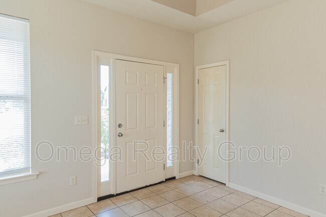 Building Photo - 1020 Washington Dr