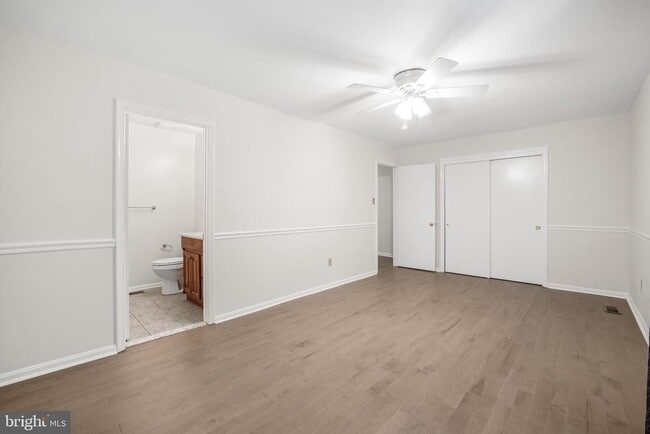 Building Photo - 11521 Shell Flower Ln