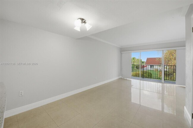 Building Photo - 301 NW 109th Ave