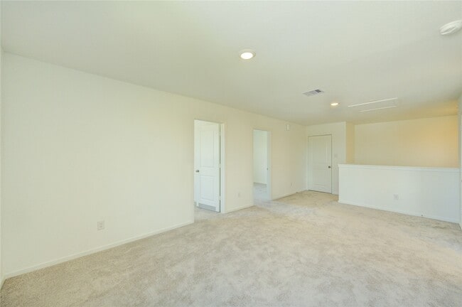 Building Photo - 1602 Birch Wood Dr
