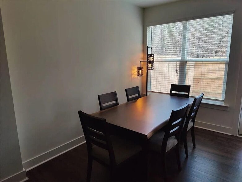 Building Photo - 485 Auburn Valley Wy