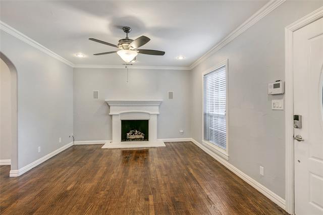 Building Photo - 2234 W Colorado Blvd