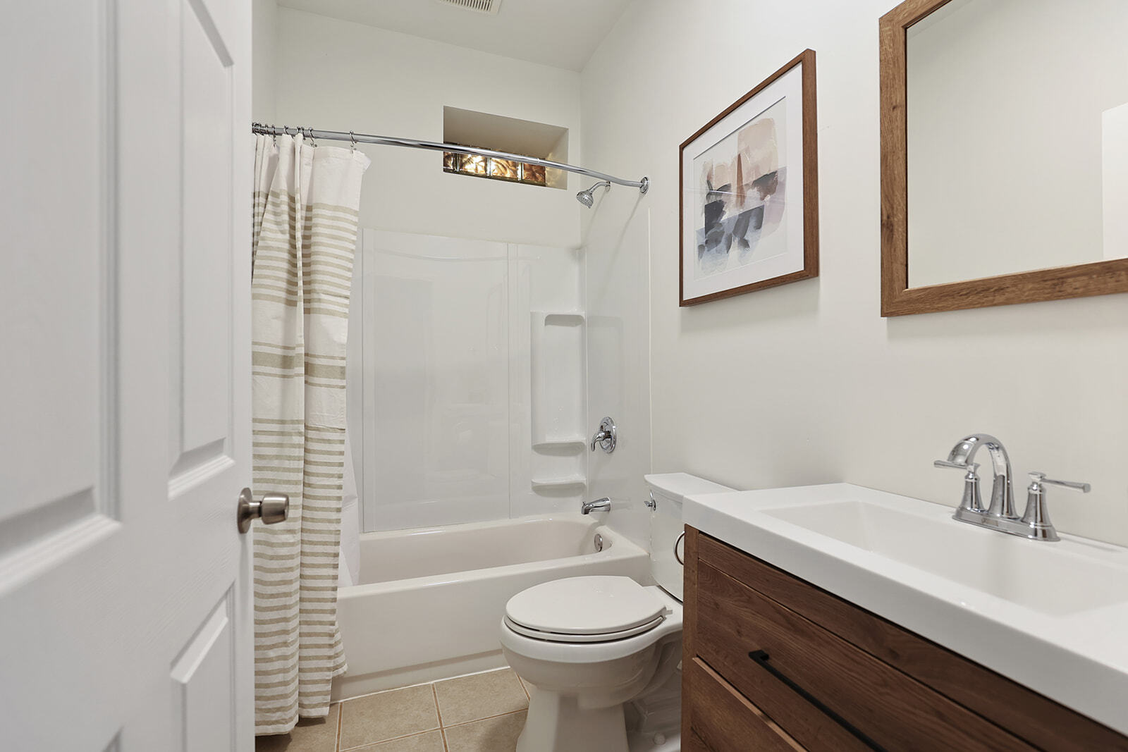 Building Photo - 5641 Cates Ave