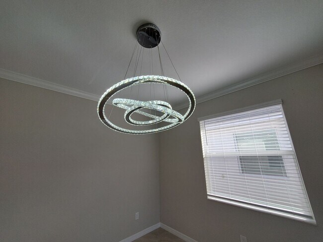 Building Photo - 4x3 in Castalina Gated Community, Ft. Myers