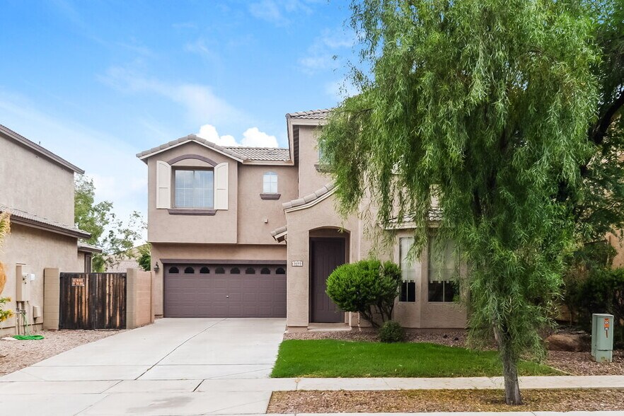 Primary Photo - 3691 E Stampede Dr
