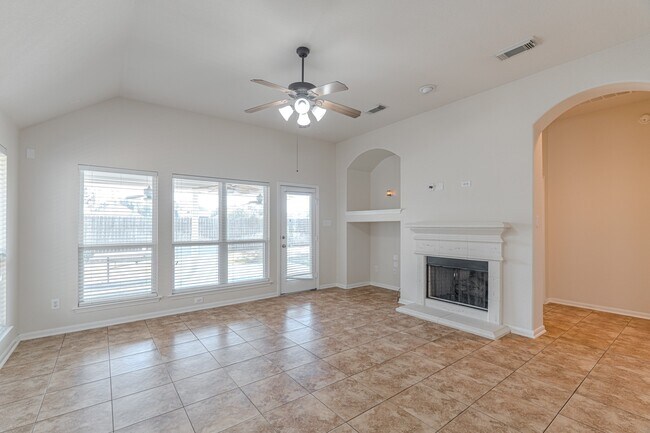 Building Photo - 5214 Sunlight Hill Ct