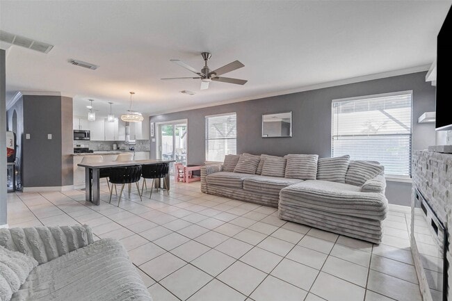 Building Photo - 4615 Breckenridge Dr
