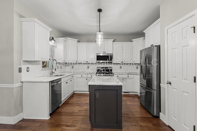 Building Photo - 221 Copper Leaf Way