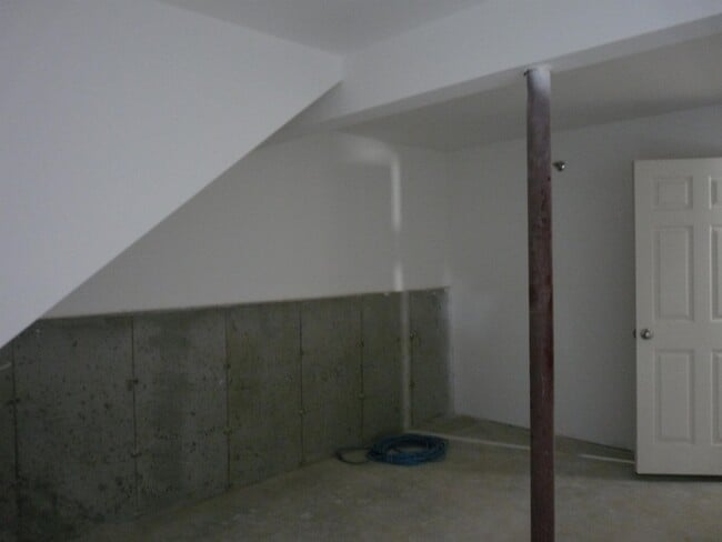 Building Photo - 52 Eagle Ridge Rd