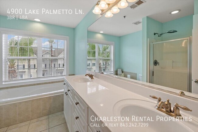 Building Photo - 4900 Lake Palmetto Ln