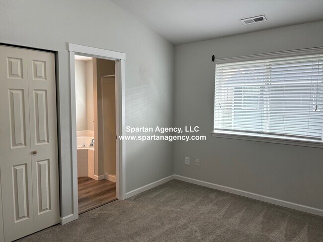 Building Photo - 21514 104th Street Ct E