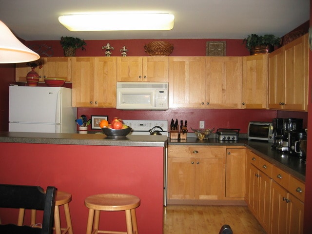 Kitchen - 105 Elk Creek Drive #7