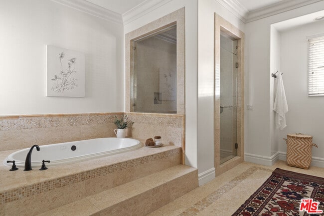 Building Photo - 3697 Benedict Canyon Ln