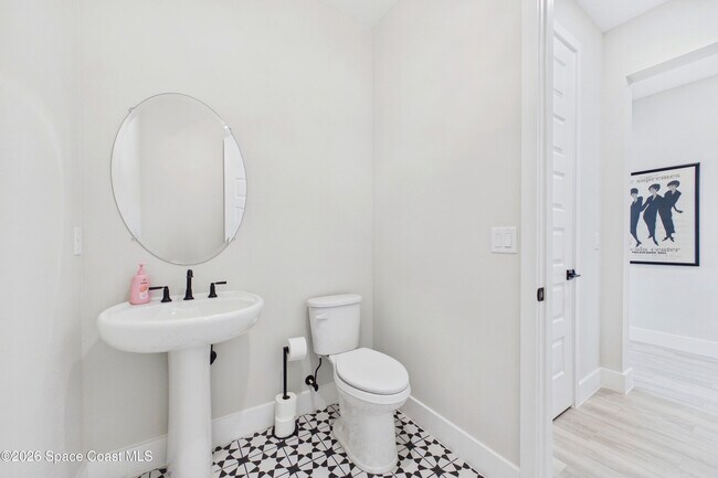 Building Photo - 3323 Toliman Pl