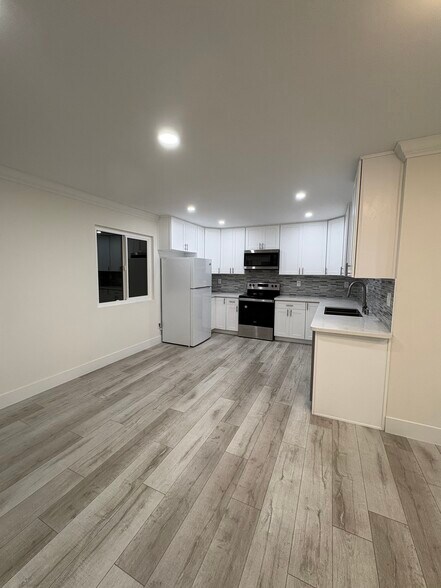 Building Photo - 4619 Del Monte Ave