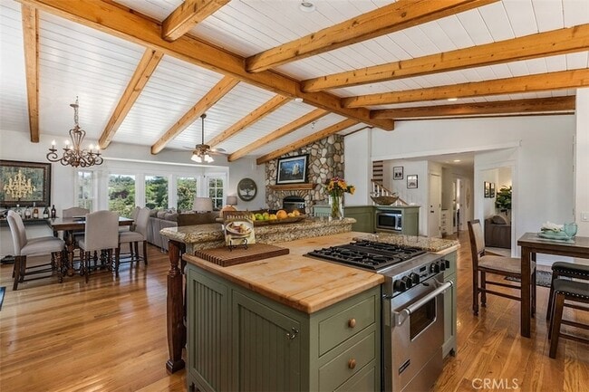 Building Photo - 35455 El Niguel Rd