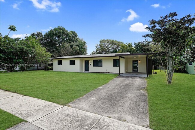 Primary Photo - 4670 NW 5th St