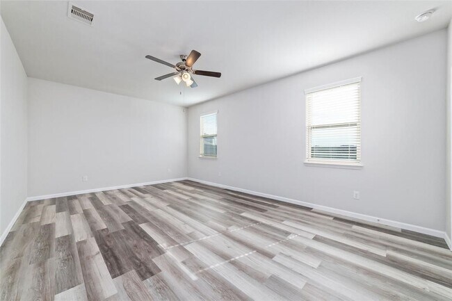 Building Photo - 21403 Warialda Manor Ln