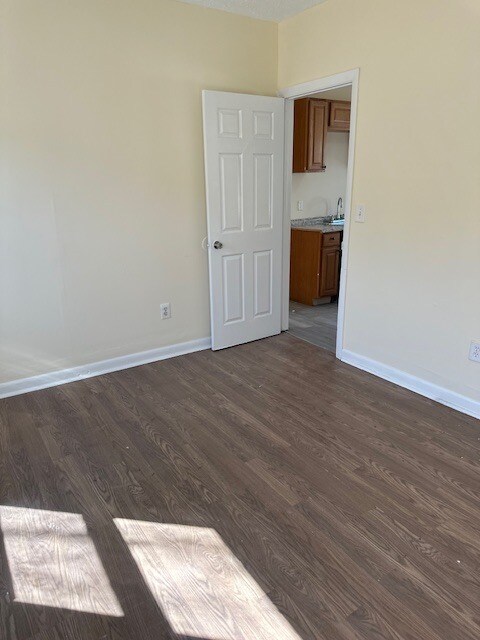 Building Photo - irion