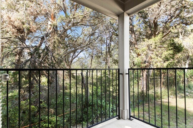 Building Photo - 3067 View Ridge Dr