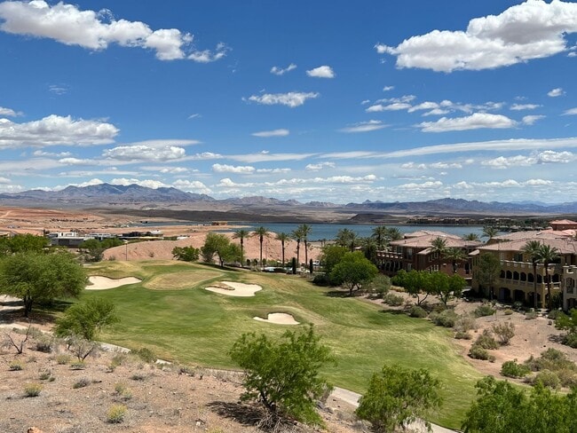 Building Photo - Lake Las Vegas Beauty!!! $2400 Great Views...