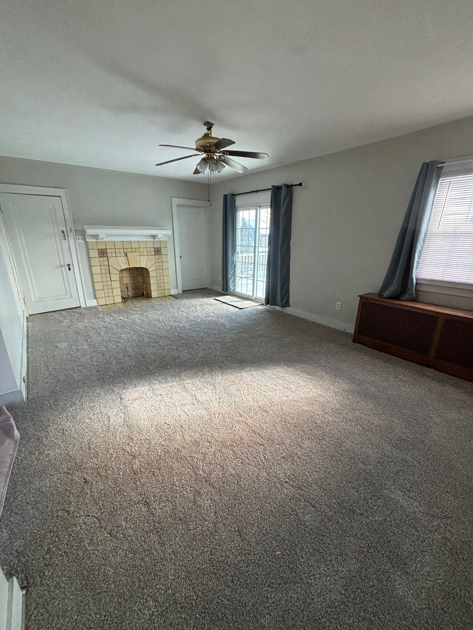 Building Photo - 211 Woodlawn Ave