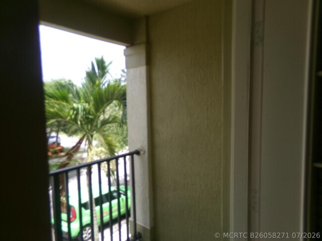 Building Photo - 2132 SE Eatonville Dr