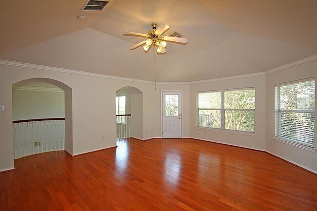 Building Photo - 3018 Ravensport Dr