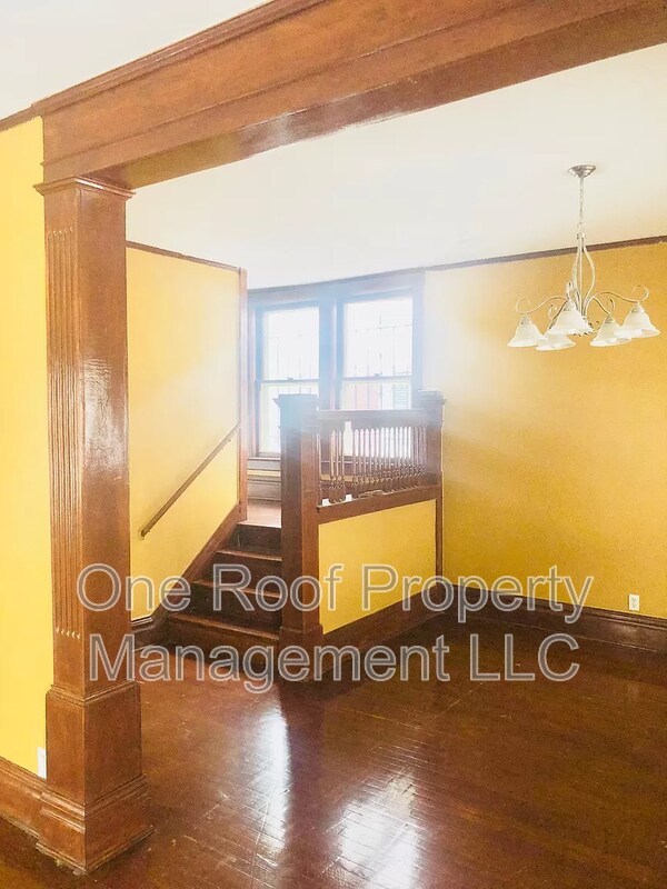 Building Photo - 2635 Victor St