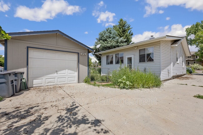 Building Photo - 9030 W 64th Pl