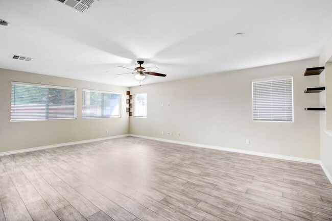 Building Photo - Welcome to Your Perfect 3 Bedroom, 2.5 Bat...