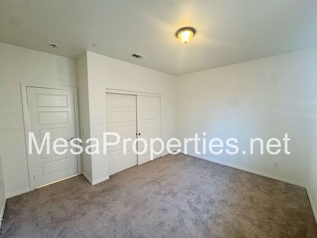 Building Photo - 13187 Oatman Dr