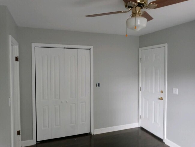 3rd Bedroom - 1004 Bate Ave