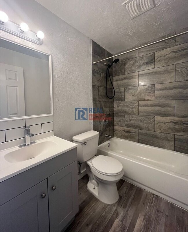 Building Photo - 1303 Coffman St