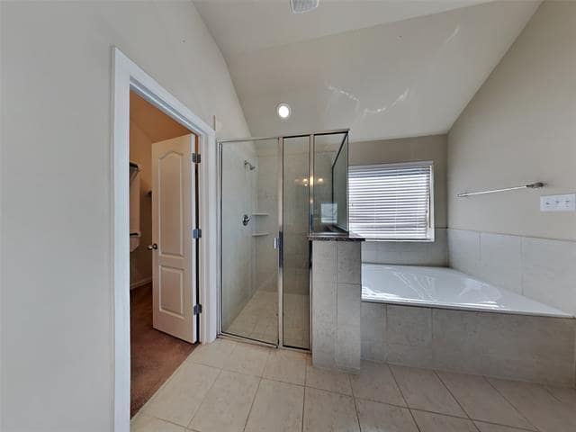 Building Photo - 1618 Sherwood Dr