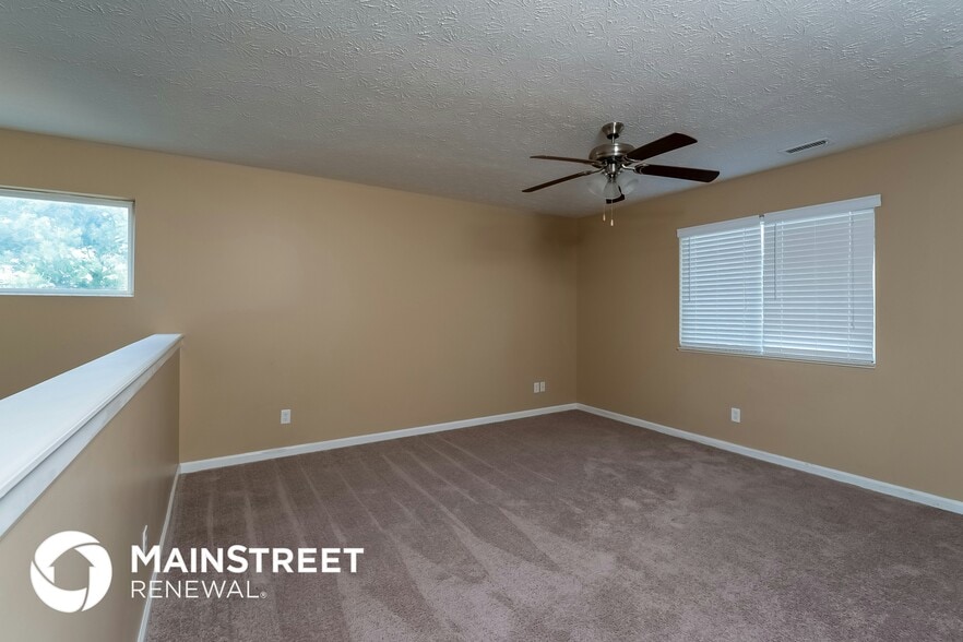 Building Photo - 6574 Largo Ln