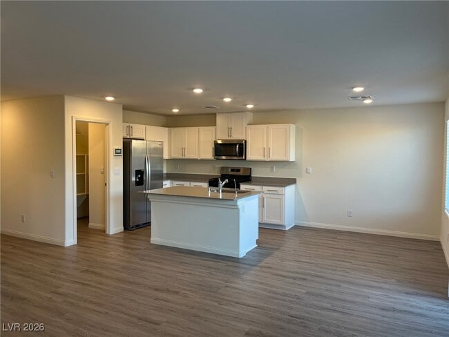 Building Photo - 794 Rancho Sedona Ave