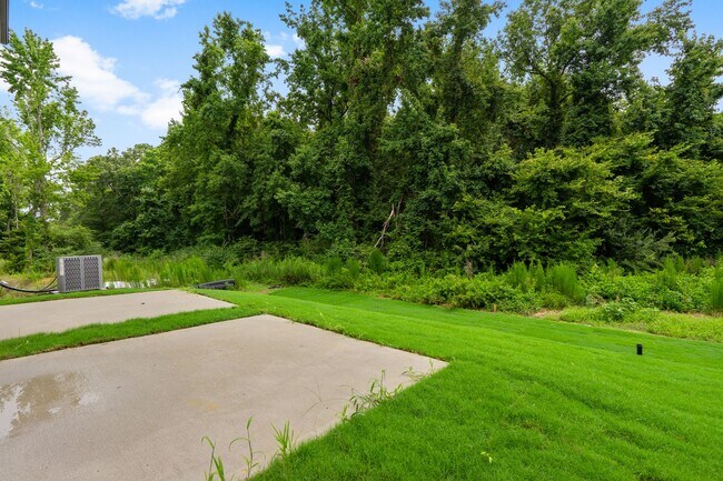 Building Photo - Move in Special*1/2 Month Rent Free* 3 Bed...