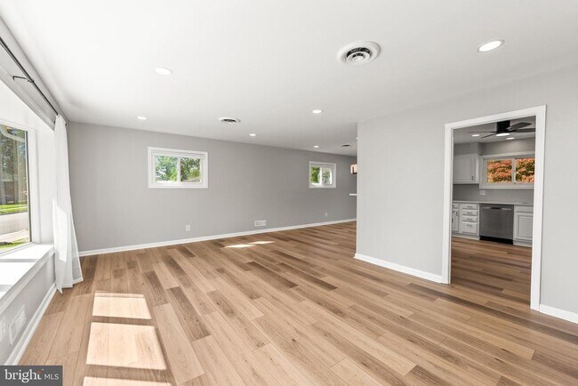 Building Photo - 1626 Pickett Rd