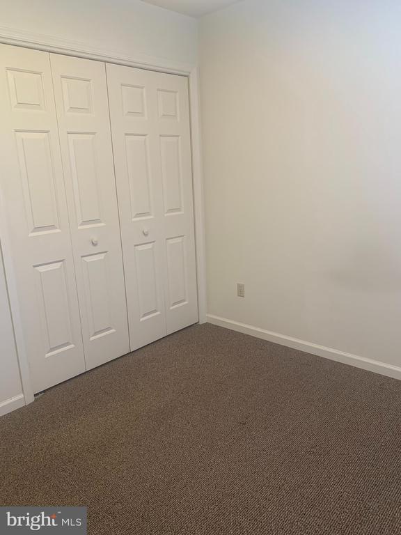 Building Photo - 205 N Linden Ave