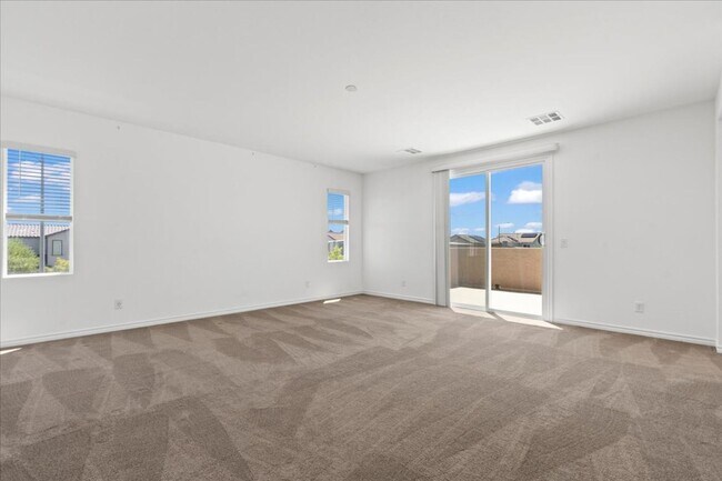 Building Photo - Spacious 5-bedroom home in gated community