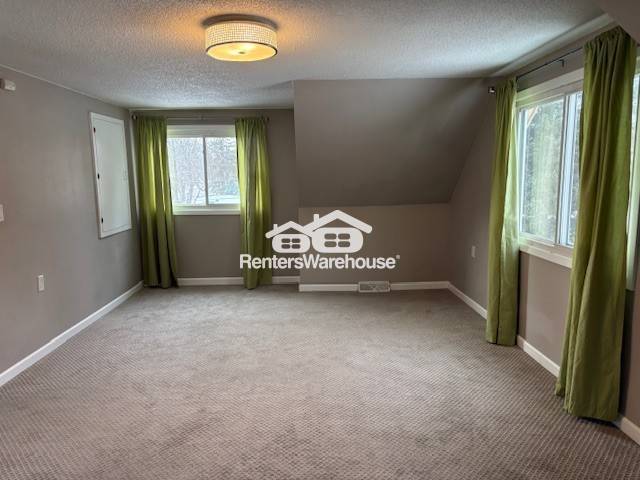 Building Photo - 601 Labore Rd