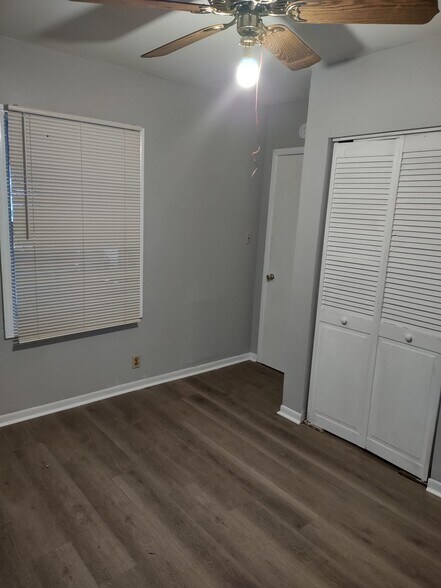 Building Photo - 724 Ben Hur Ave