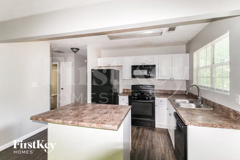 Building Photo - 2308 Wingfoot Pl