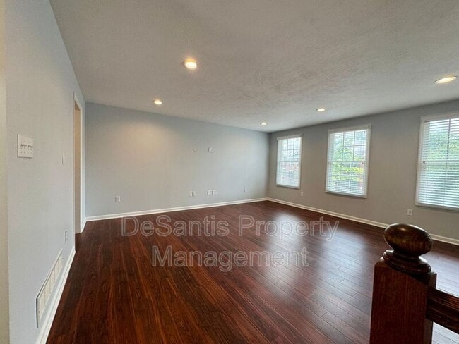 Building Photo - 307 Marshall Heights Dr