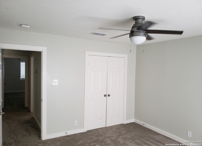 Building Photo - 4111 Antlers Lodge Rd