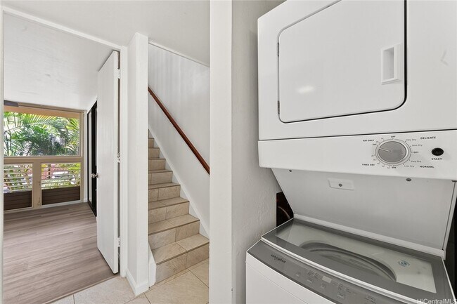Building Photo - 68-090 Au Street Unit 309E